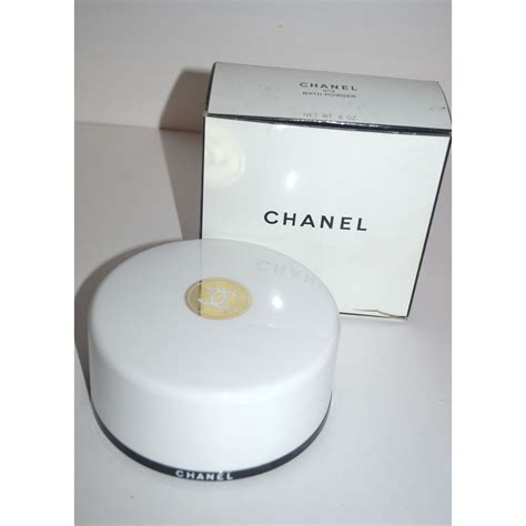 chanel universal translucent powder|Chanel body powder no 5.